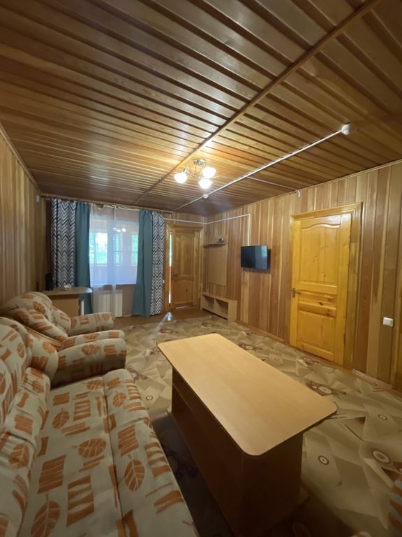 Четырёхместный номер люкс