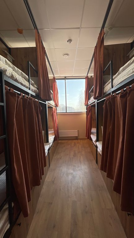 Многоместный смешанный номер кровать (нижний ярус) 12-ти местный общий