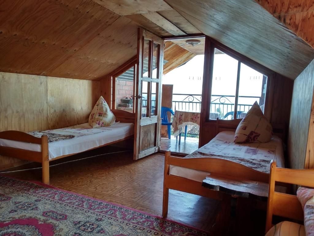 Четырёхместный номер 4-х местный номер с видом на море