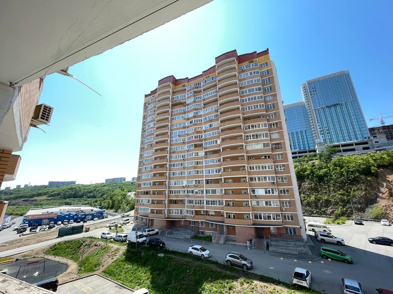 Вид из окна