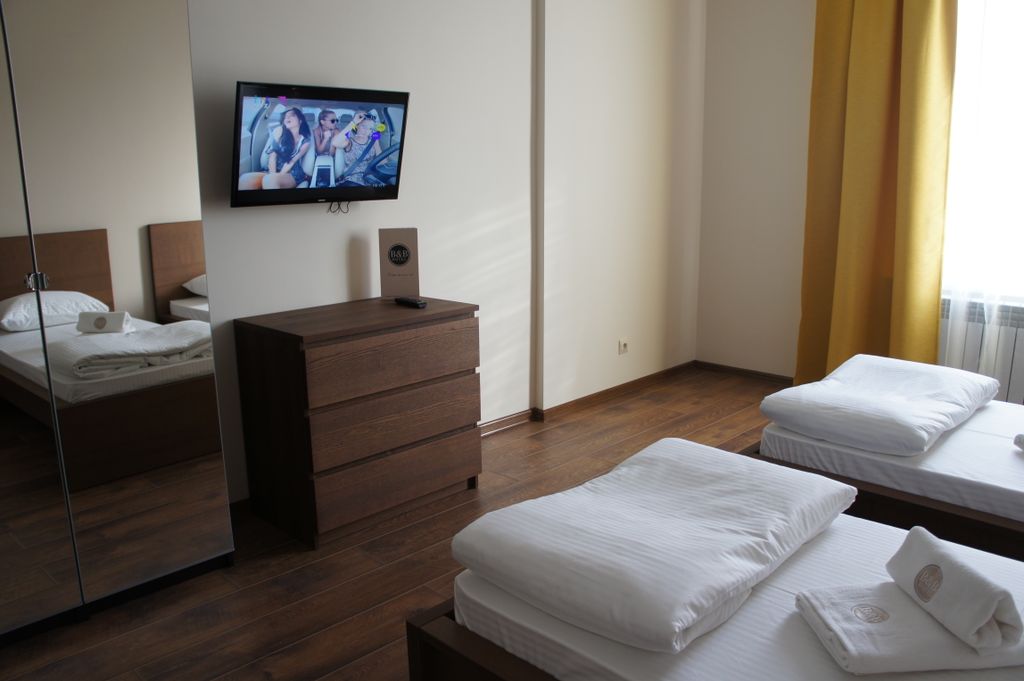 Трёхместный номер улучшенный с 2