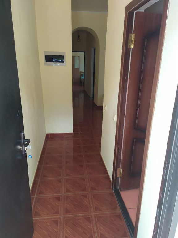 Дом с кухней и отдельным входом