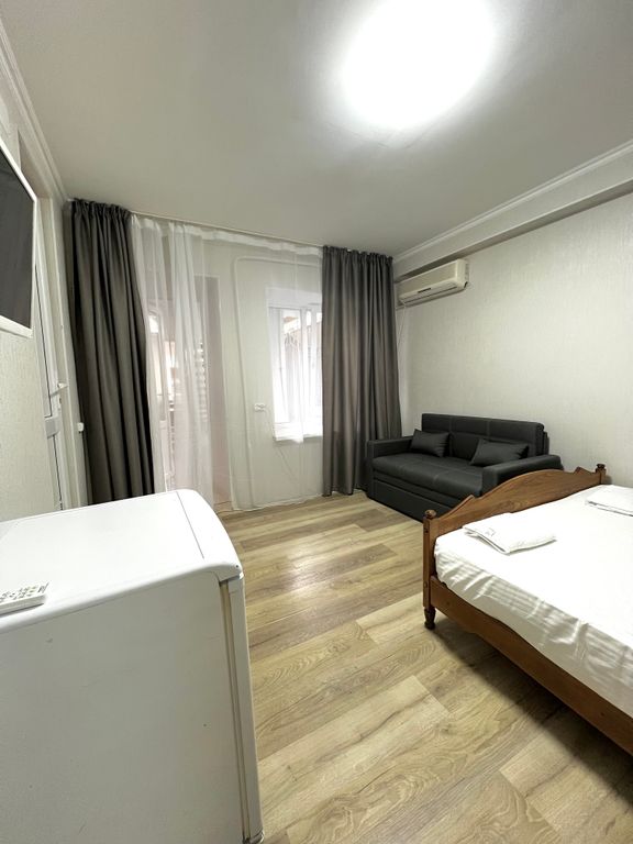 Трёхместный номер стандарт на 1 этаже