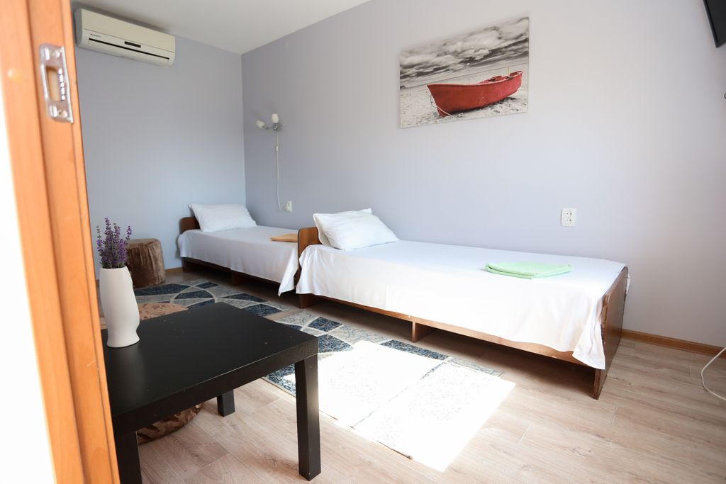 Двухместный номер с 2 отдельными кроватями стандарт