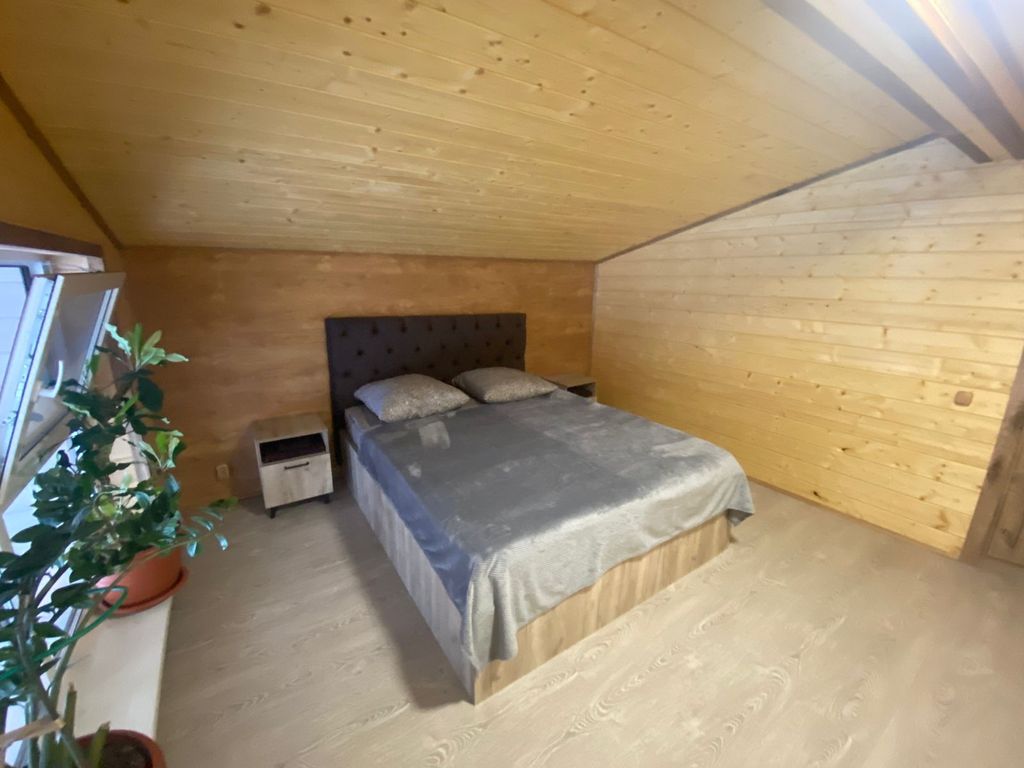 Четырёхместный номер люкс с кухней