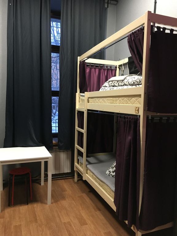 Многоместный смешанный номер эконом (душ/туалет общий)