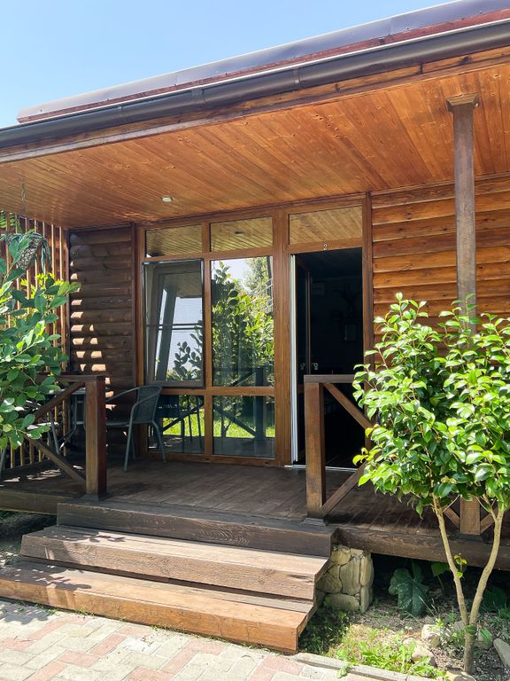 Трёхместный номер улучшенное бунгало