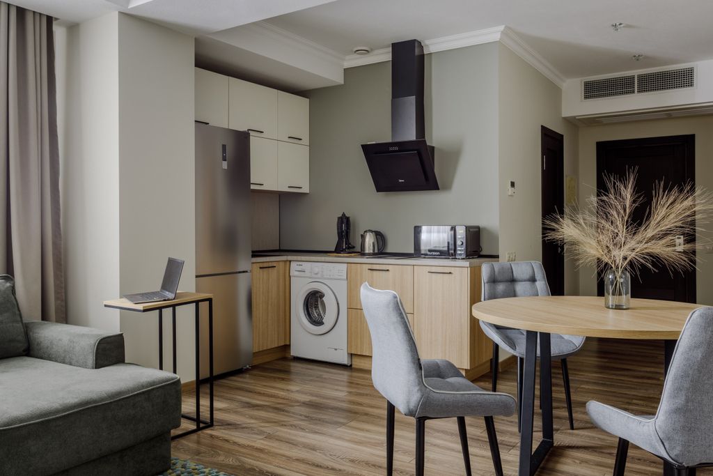 Двухместный номер с 1 кроватью люкс улучшенный