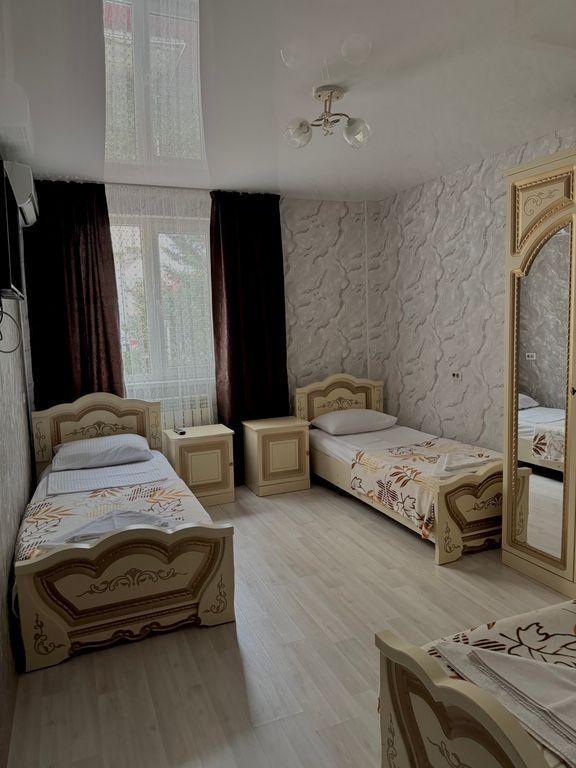 Трёхместный номер улучшенный