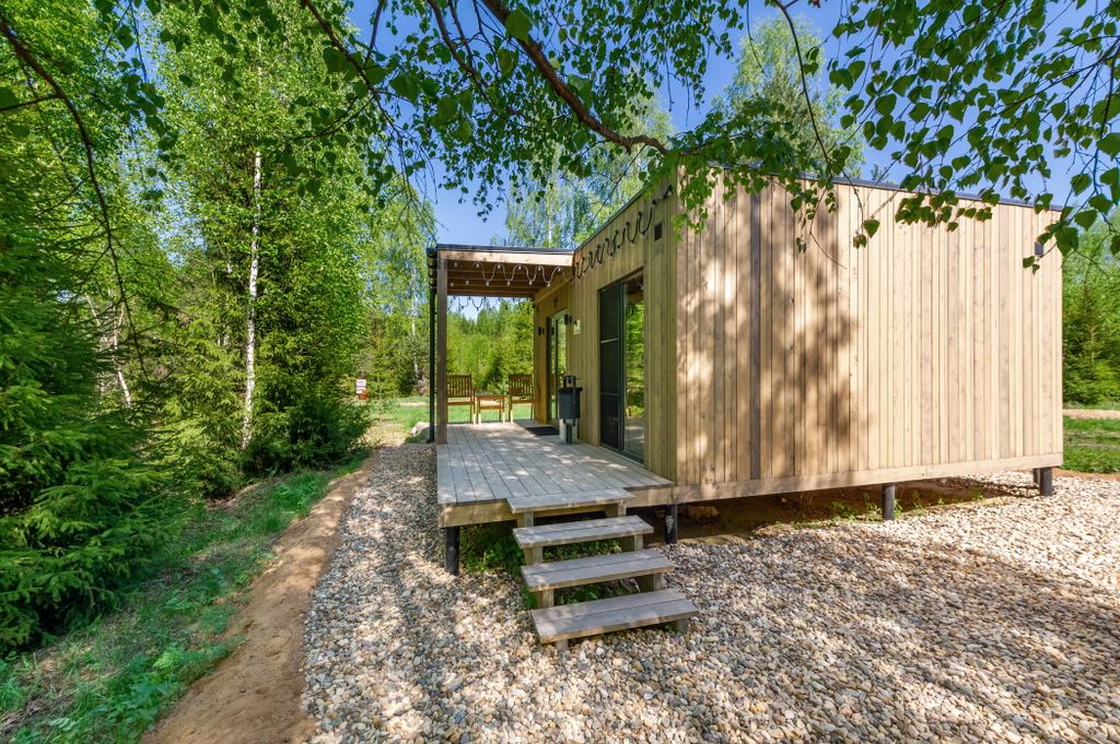 Отдельный дом береза