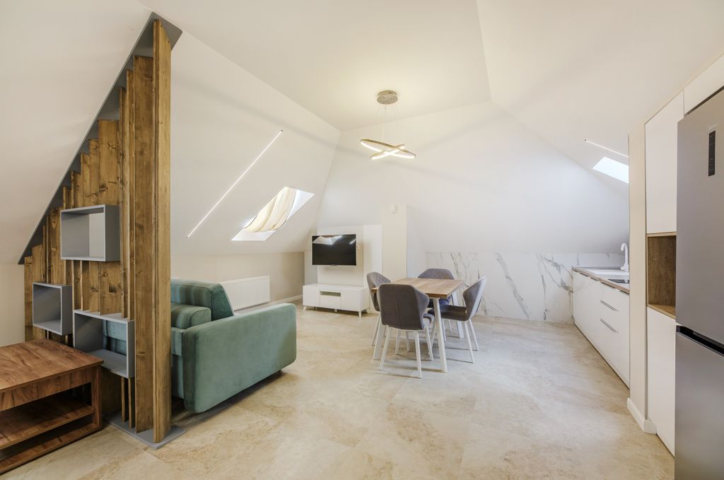 Апартаменты студия на мансарде