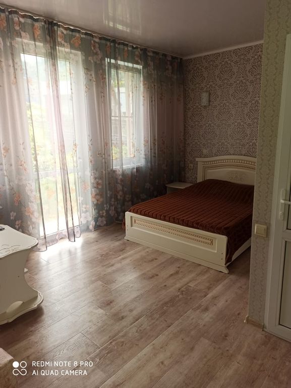 Четырёхместный номер улучшенный с видом на горы