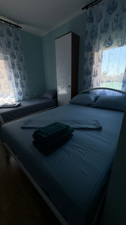 Трёхместный номер корабли