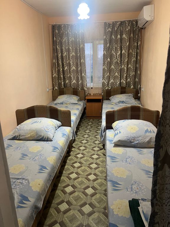 Четырёхместный номер эконом с видом на море