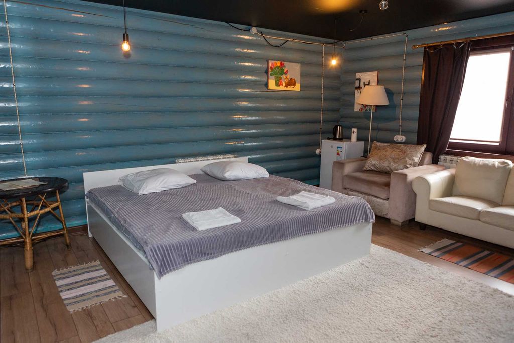 Семейный номер семейный № 4