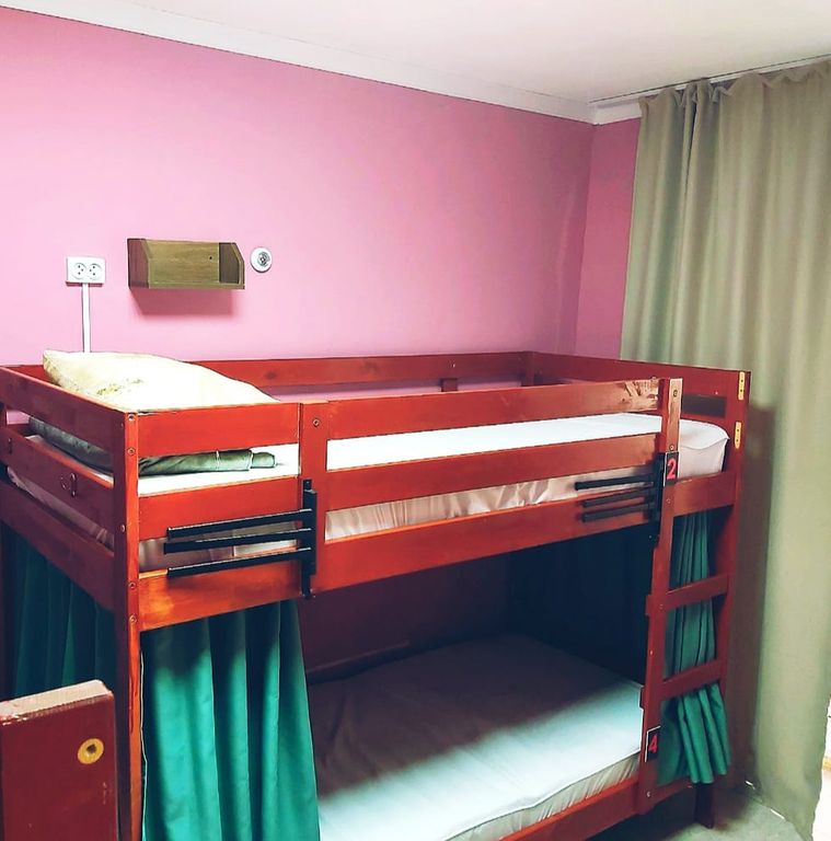 Многоместный женский номер 4 местный общий номер (верхние места)
