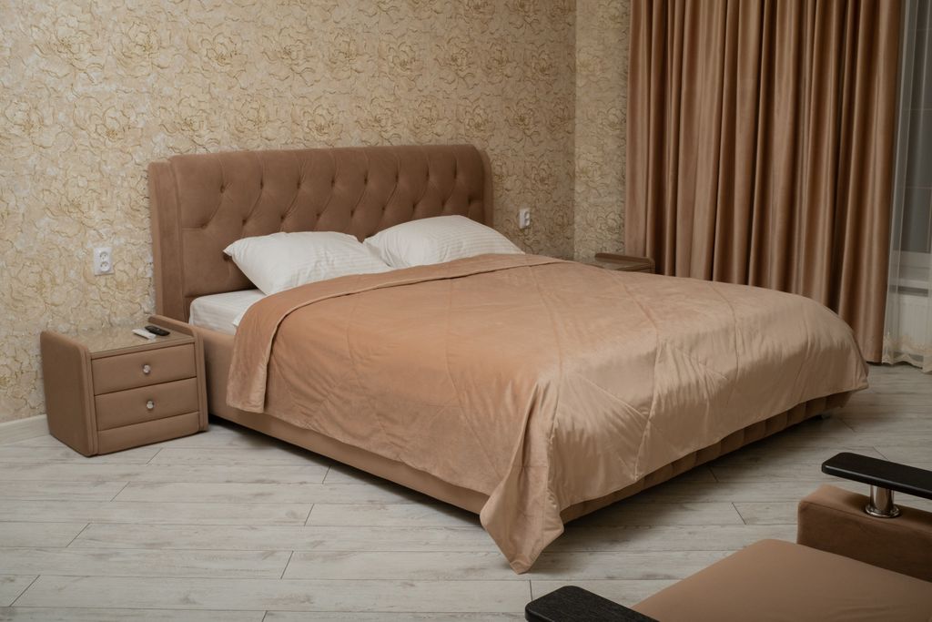 Двухместный номер с 1 кроватью с двумя доп. местами