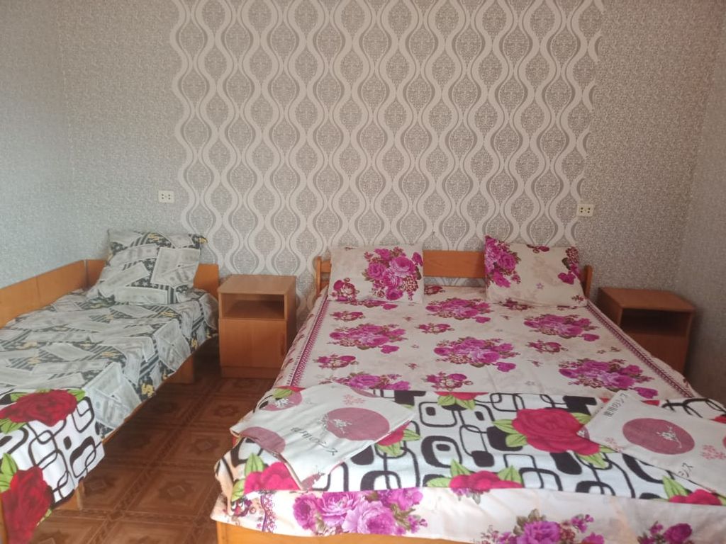 Четырёхместный номер эконом с видом на море