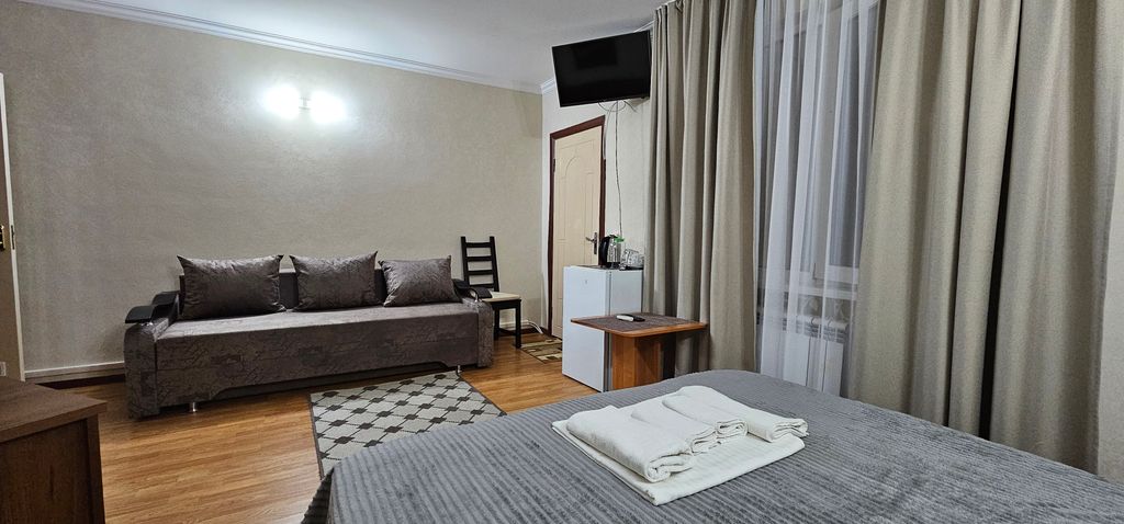 Трёхместный номер стандарт