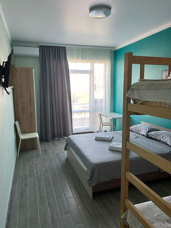 Четырёхместный номер улучшенный