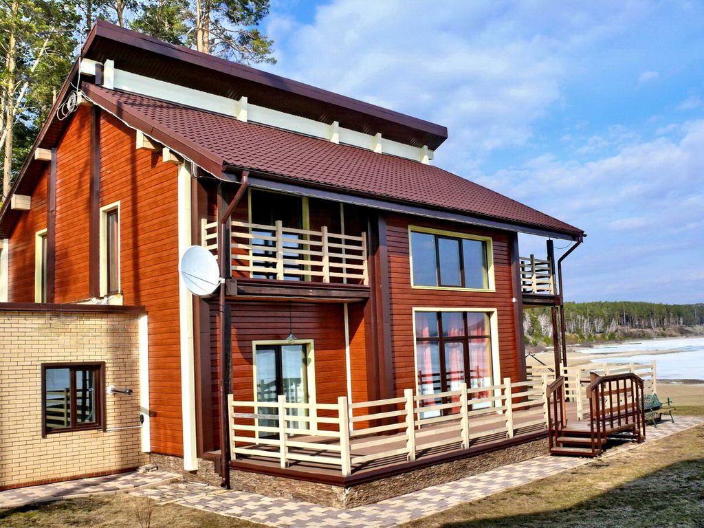 Дом Коттедж Ранчо