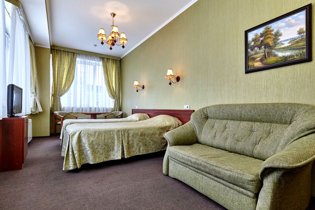 Четырёхместный номер стандартный