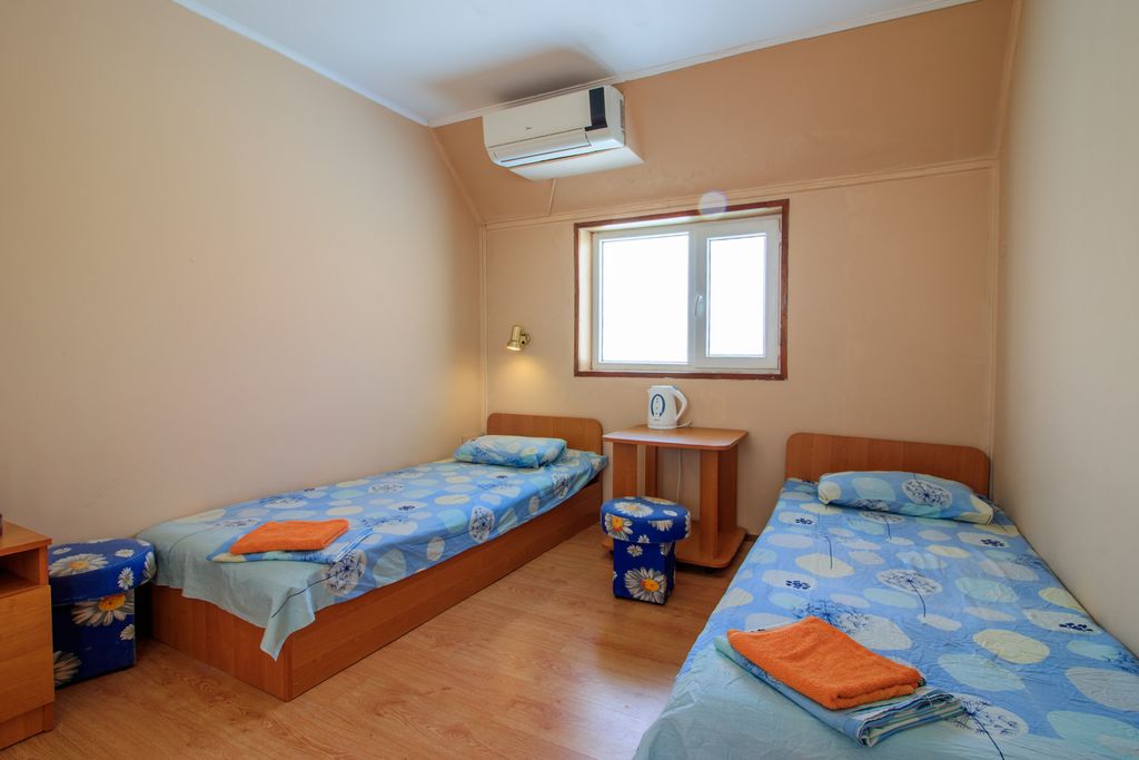 Двухместный номер с 2 отдельными кроватями 4к стандарт на 3 этаже