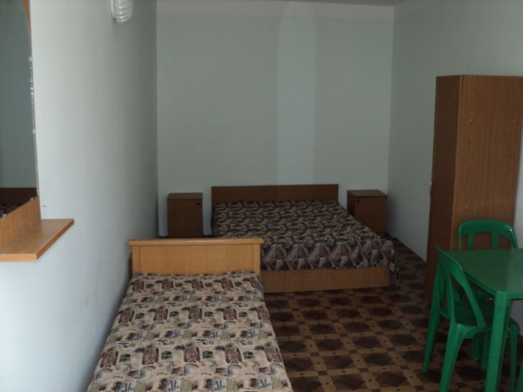 Трёхместный номер стандарт