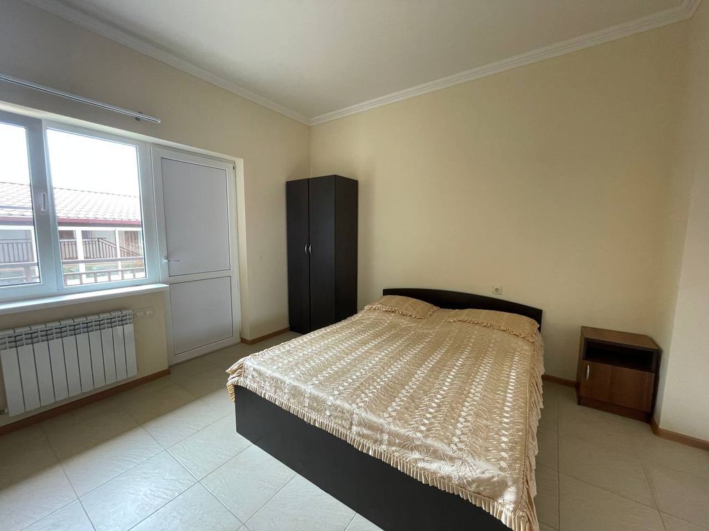 Семейный номер улучшенный с видом на горы