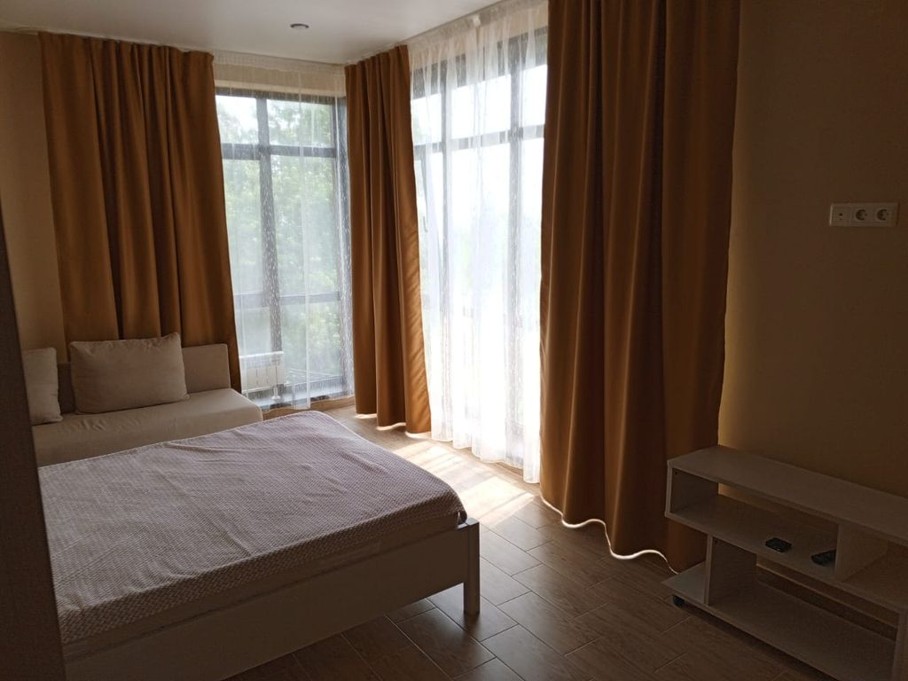 Трёхместный номер 4, стандарт с видом на море