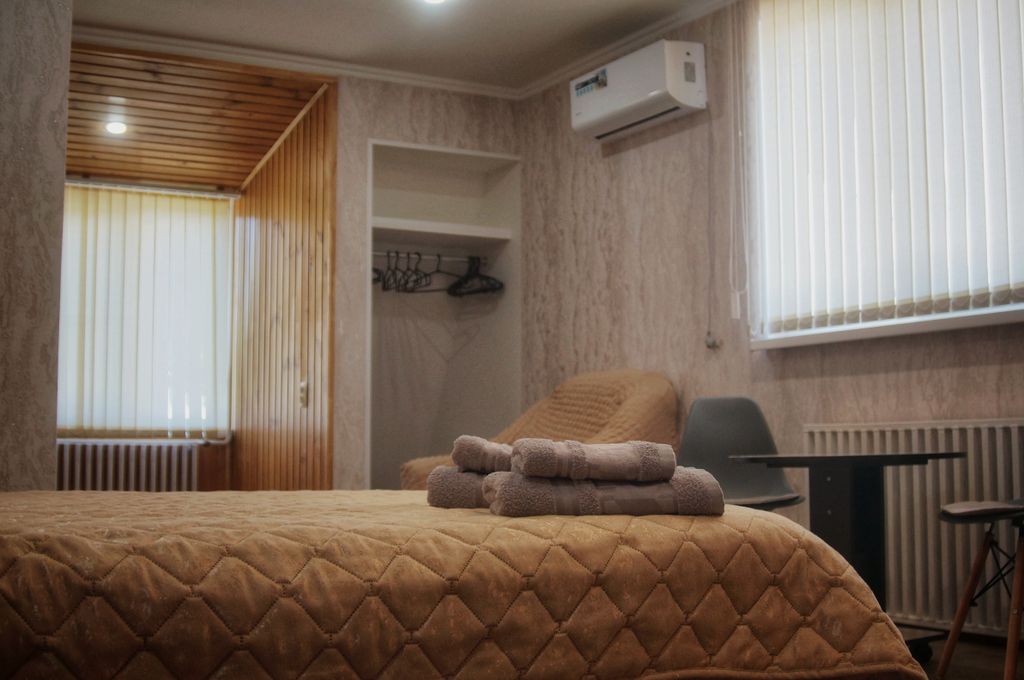 Семейный номер улучшенный с видом на горы