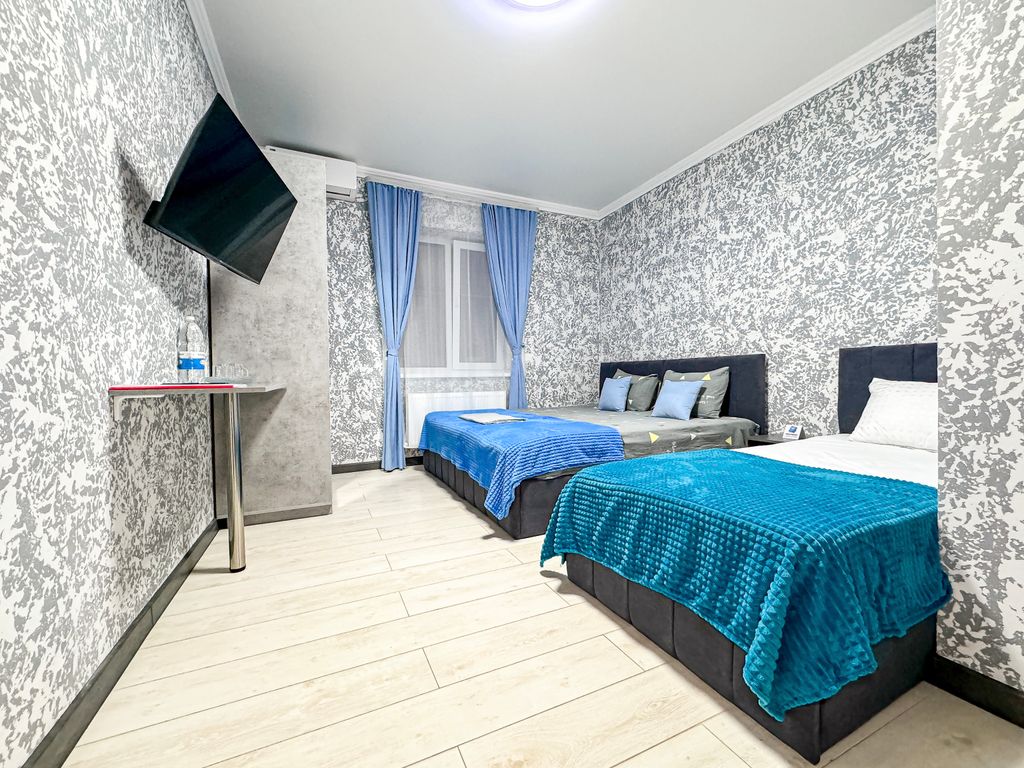 Семейный номер семейный однокомнатный без окна 31,33,35