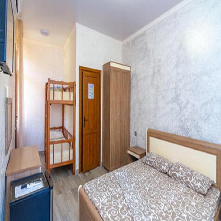 Четырёхместный номер стандарт