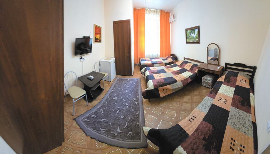 Четырёхместный номер стандарт