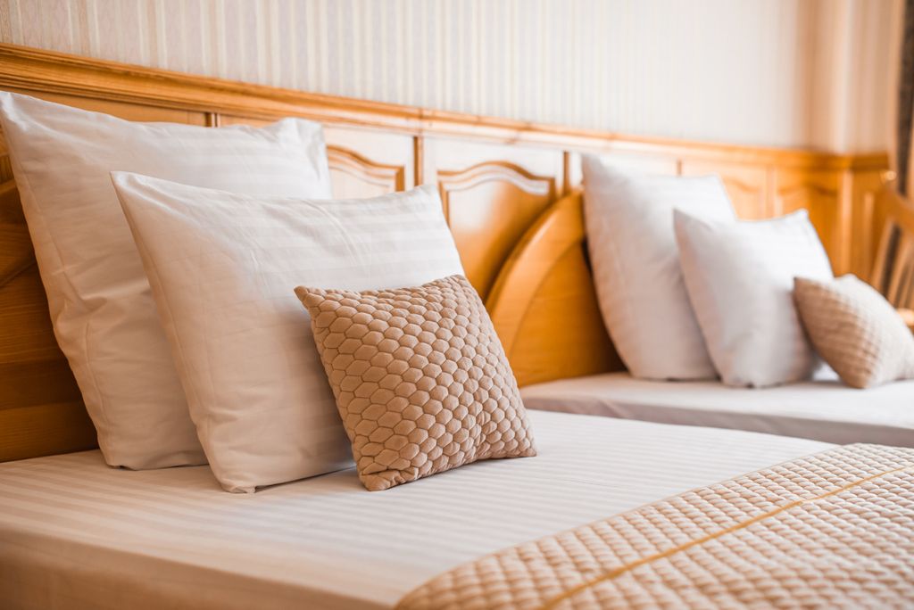 Трёхместный номер улучшенный с видом на море