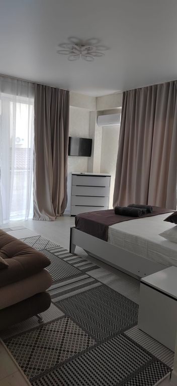 Трёхместный номер улучшенный с видом на море