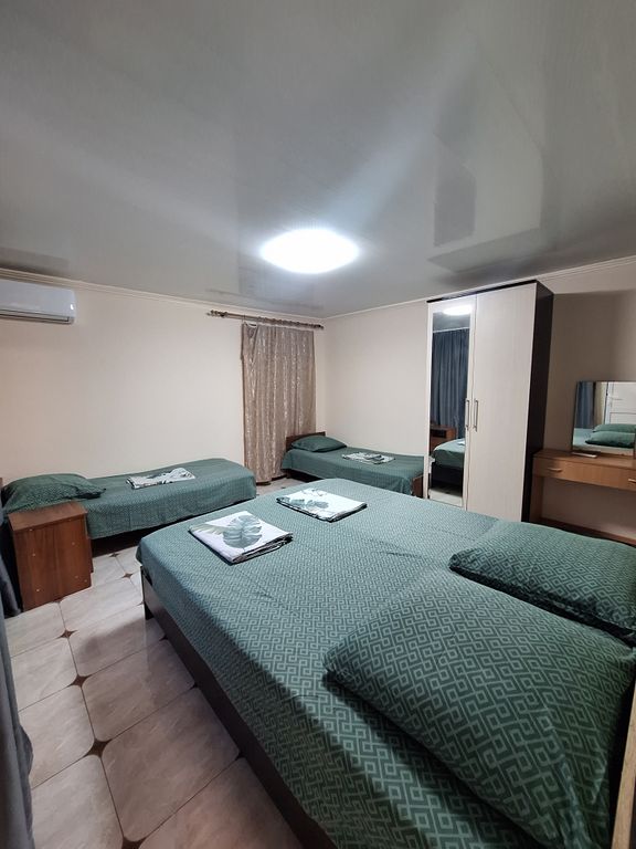 Четырёхместный номер с удобствами