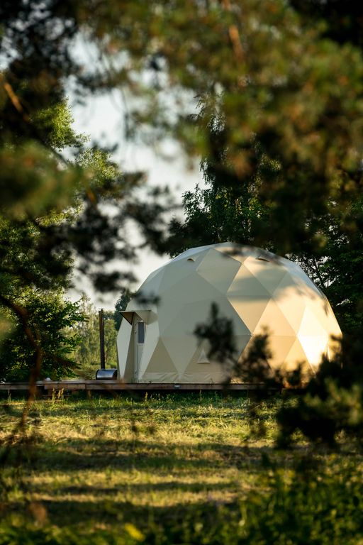 Дом геокупол с видом на Волгу c купелью