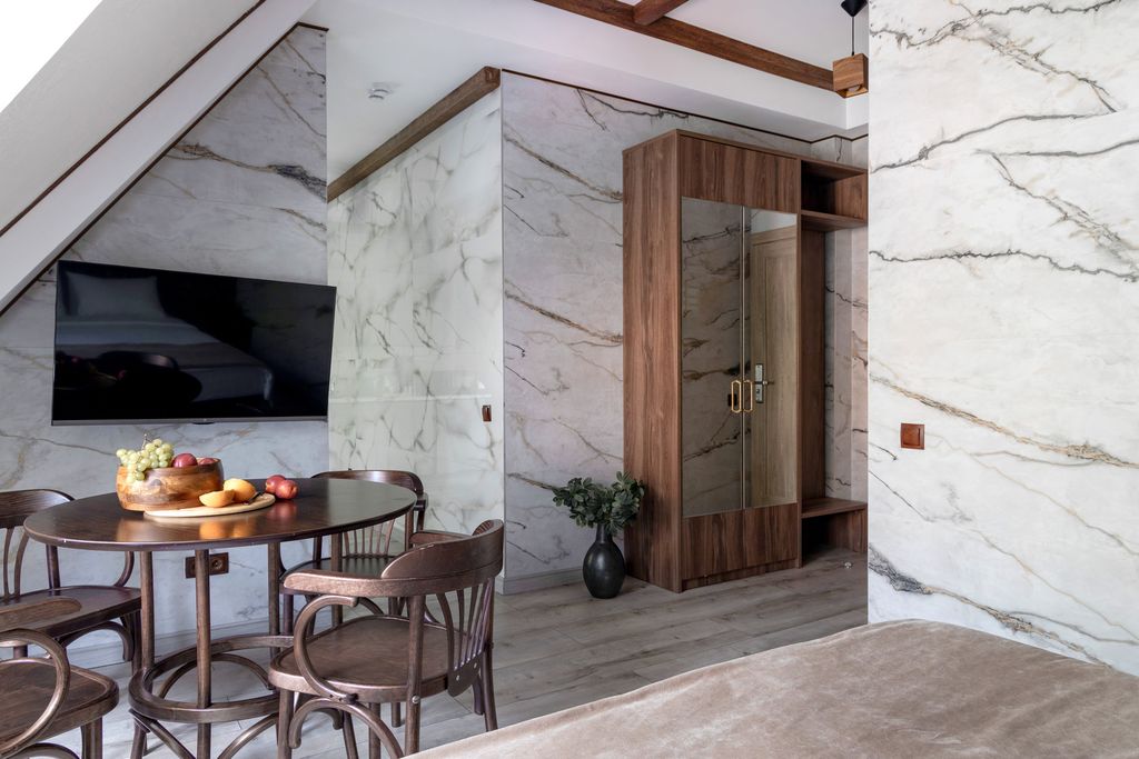 Четырёхместный номер люкс