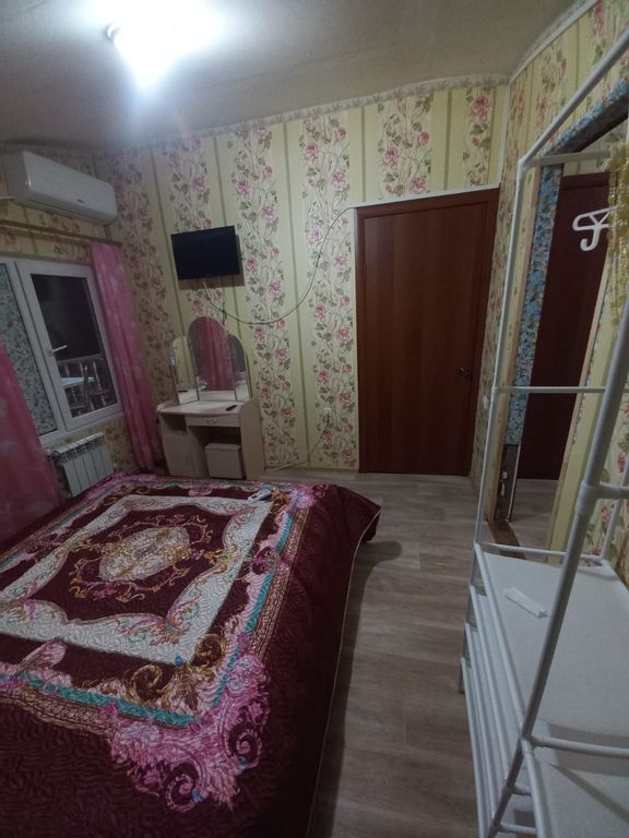 Четырёхместный номер Интересный