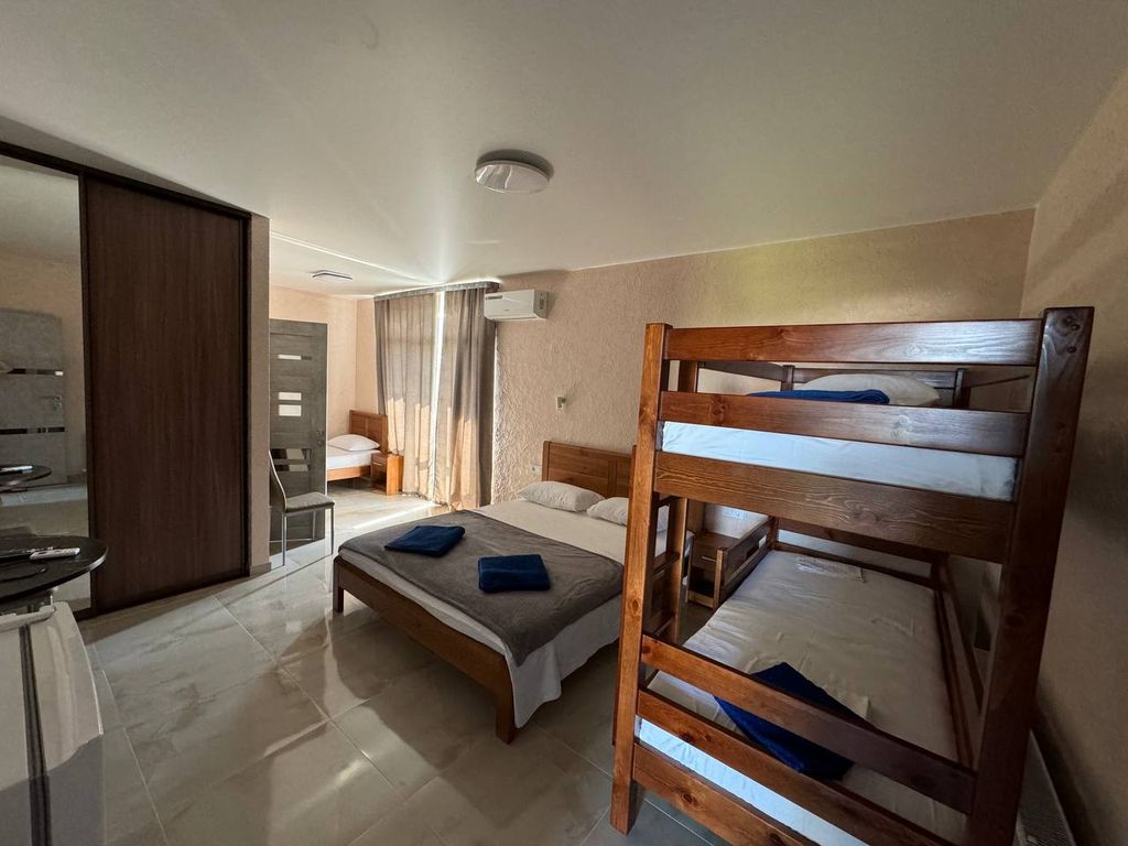 Многоместный смешанный номер 5-местный с видом на горы