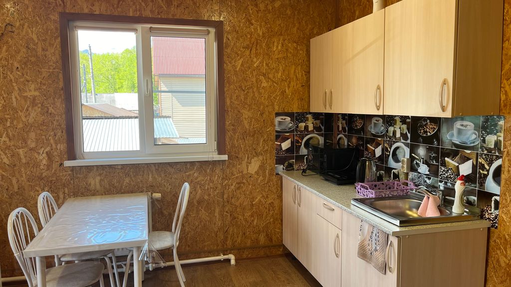 Семейный номер улучшенный с видом на горы