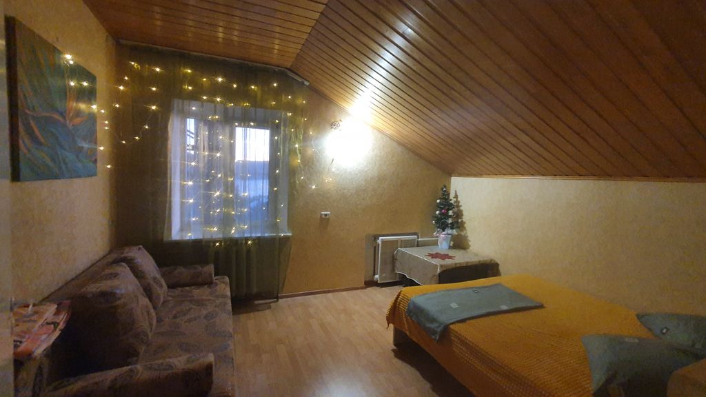 Четырёхместный номер 302 Студия стандарт