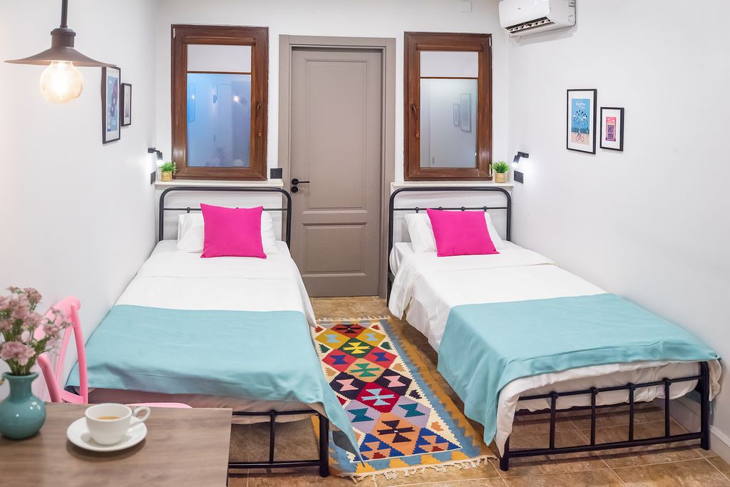 Двухместный номер с 2 отдельными кроватями Hill House I