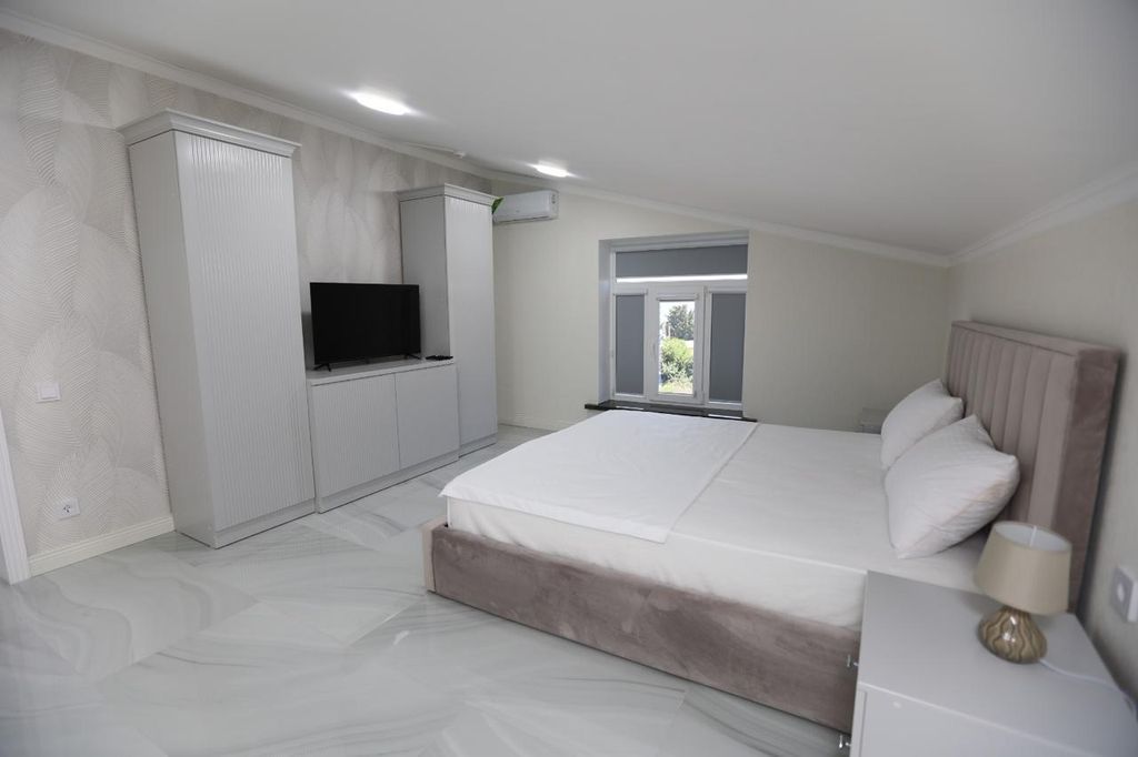 Четырёхместный номер люкс (двухместный)