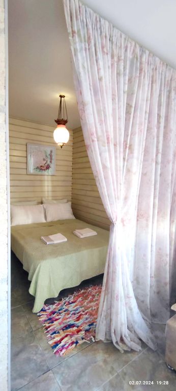 Семейный номер комфорт с видом на сад