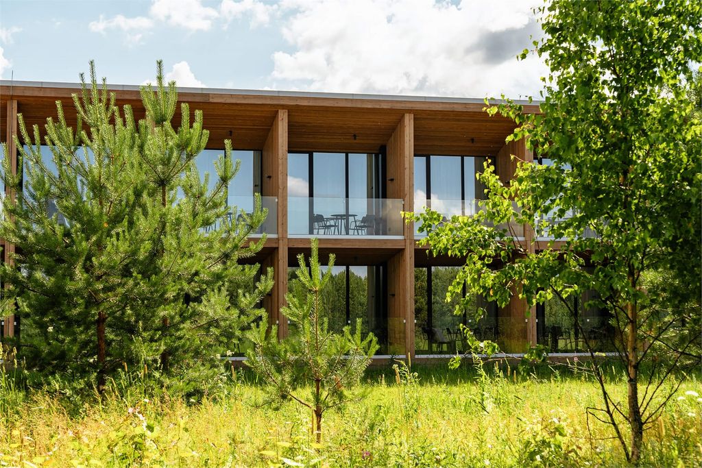 Четырёхместный номер Студия с отдельным входом