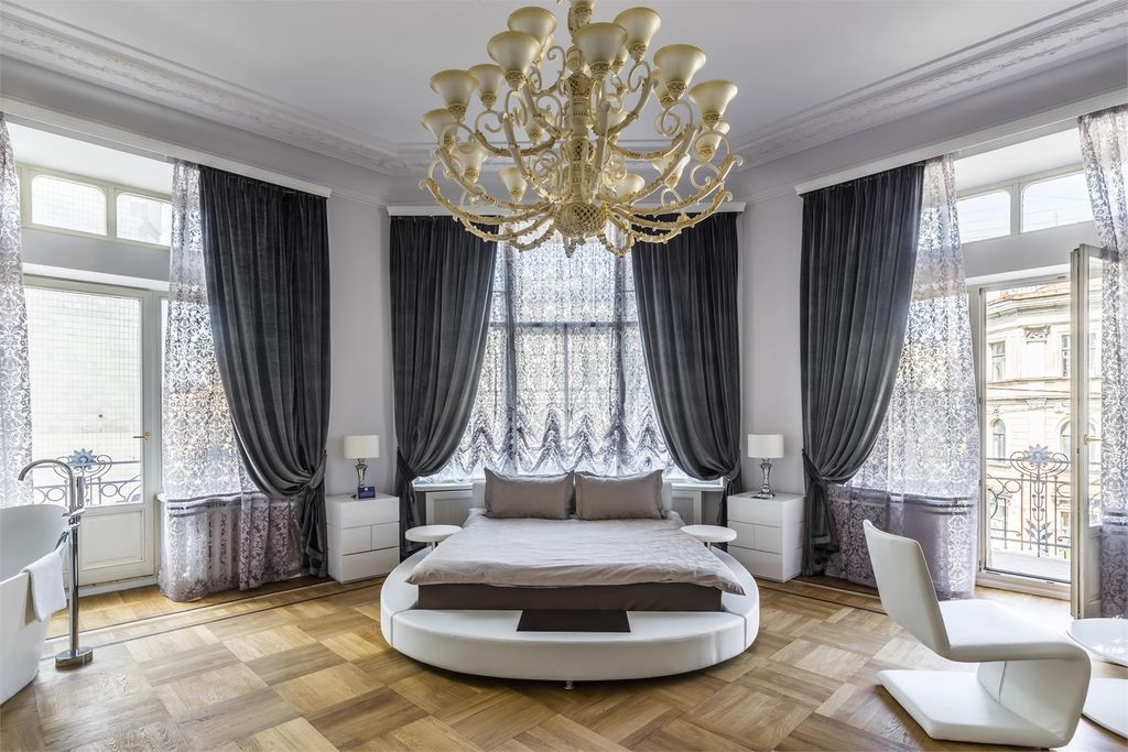 Двухместный номер с 1 кроватью белый люкс