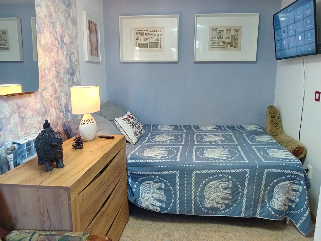 Двухместный номер с 1 кроватью Уютный апартамент в центре с видом на горы и город