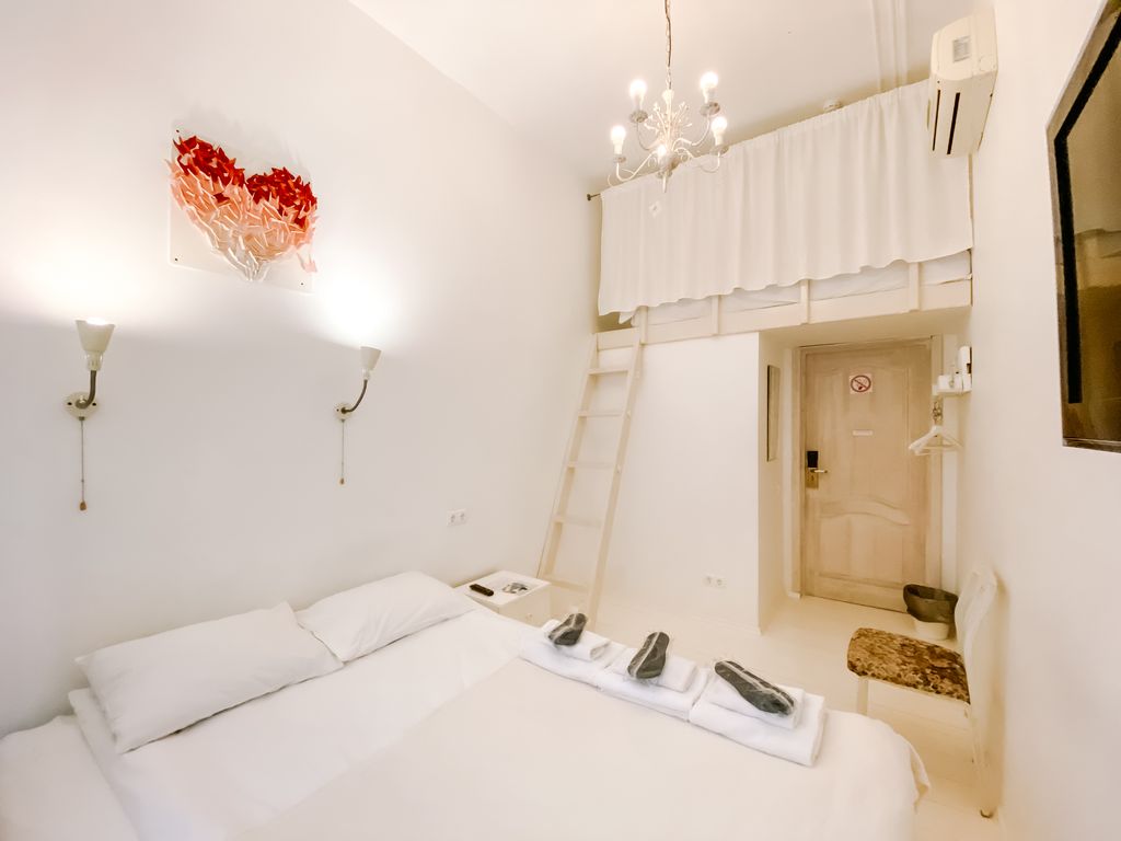 Трёхместный с общим санузлом